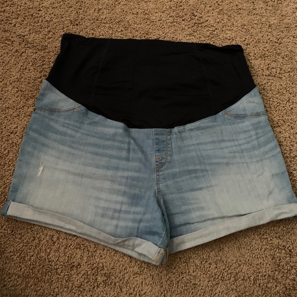 Isabel Maternity Full Panel Jean Shorts